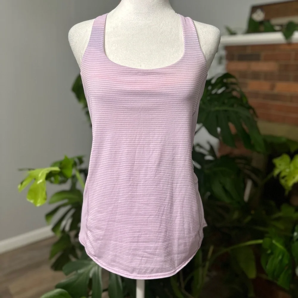 (Price firm) Lululemon dropped back tank top size 4 excellent condition